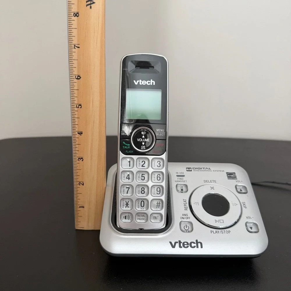 VTech Cordless Phone w/ Digital Answering System – Needs Battery‎